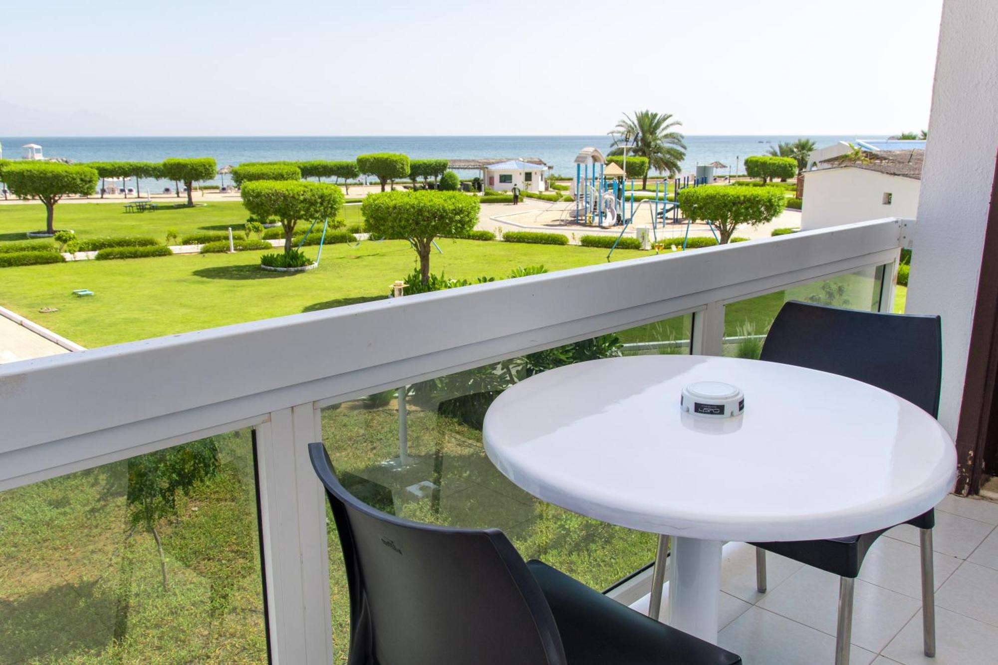 Holiday Beach Resort Dibba Exteriér fotografie
